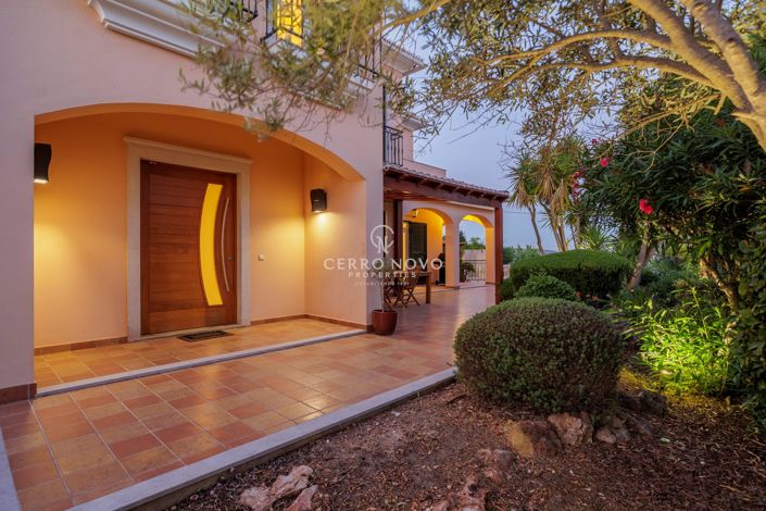 Image No.29-4 Bed Villa for sale