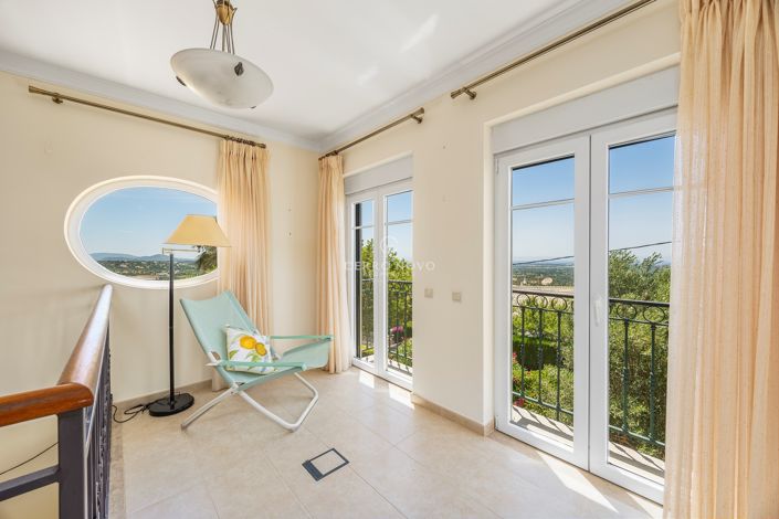Image No.7-4 Bed Villa for sale