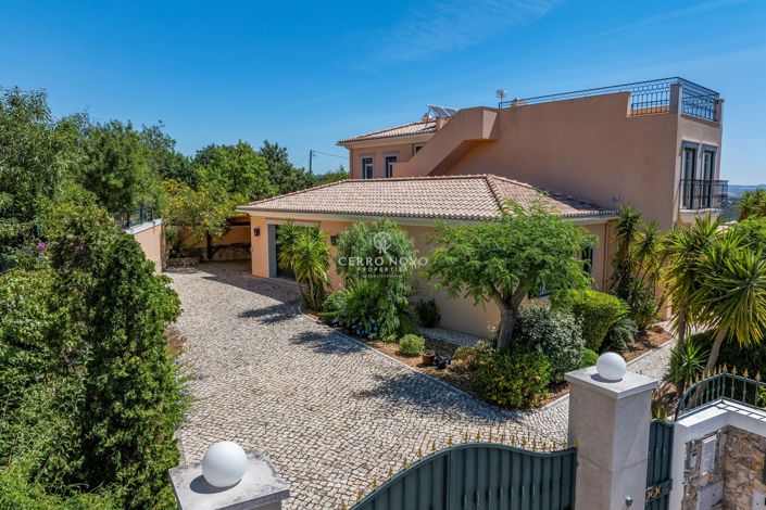 Image No.9-4 Bed Villa for sale