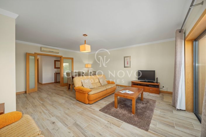 Image No.21-2 Bed Apartment for sale