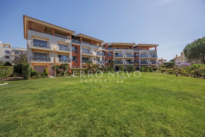 Image No.25-2 Bed Apartment for sale