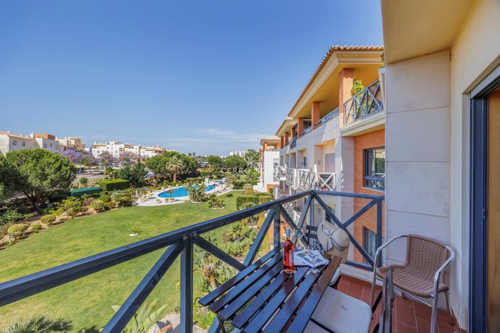 Image No.8-2 Bed Apartment for sale