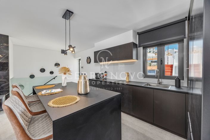 Image No.4-3 Bed Townhouse for sale