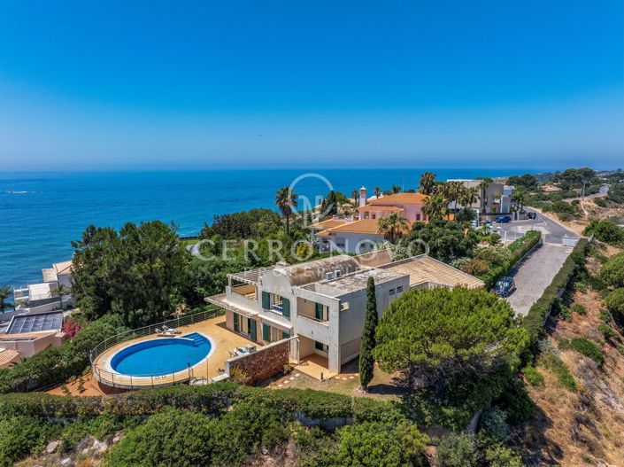 Image No.2-4 Bed Villa for sale
