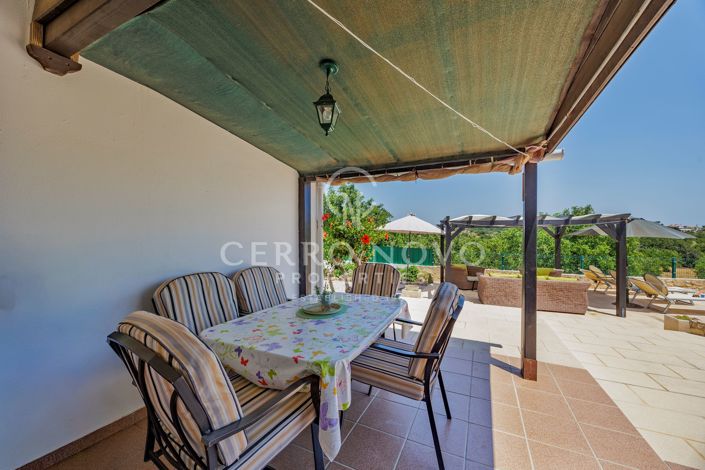 Image No.3-3 Bed Villa for sale