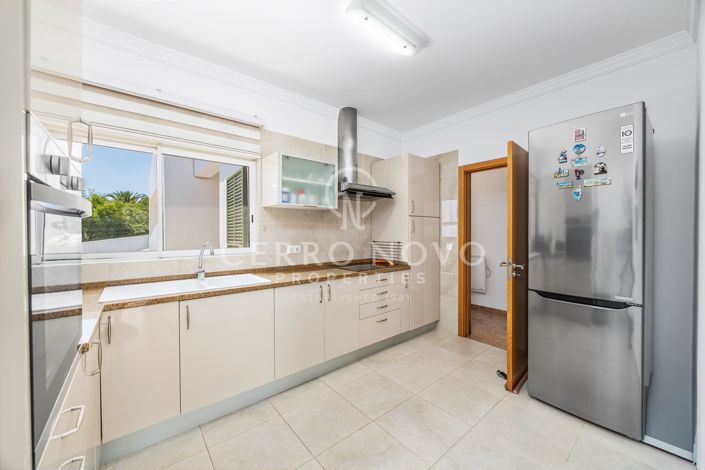 Image No.9-3 Bed Villa for sale