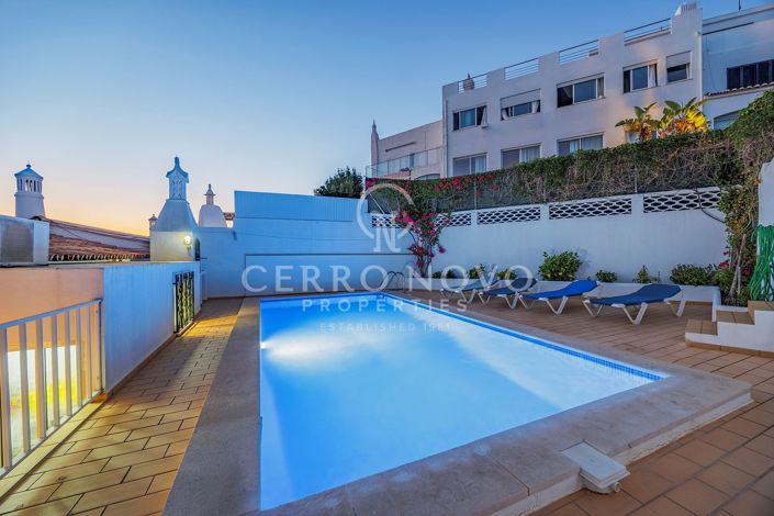 Image No.2-2 Bed Villa for sale
