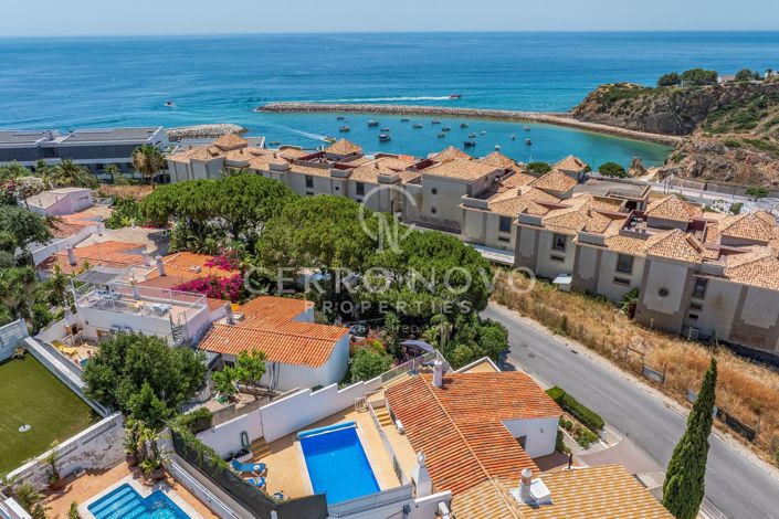 Image No.20-2 Bed Villa for sale