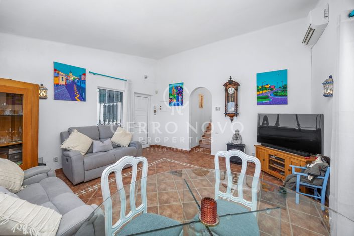 Image No.22-2 Bed Villa for sale