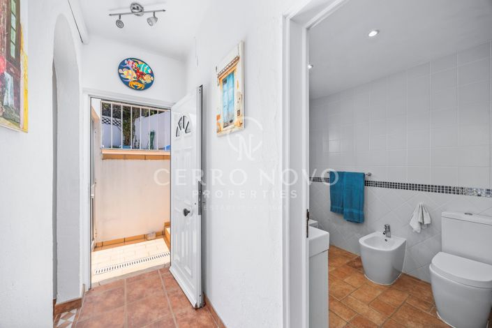 Image No.26-2 Bed Villa for sale