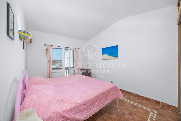 Image No.28-2 Bed Villa for sale