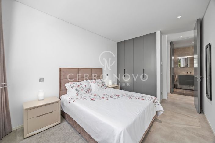 Image No.13-3 Bed Apartment for sale