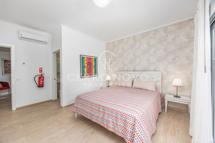 Image No.22-6 Bed Villa for sale
