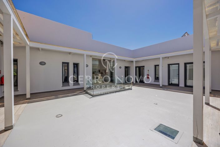Image No.23-6 Bed Villa for sale