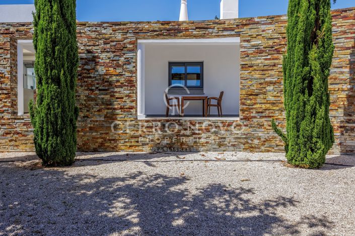Image No.32-6 Bed Villa for sale