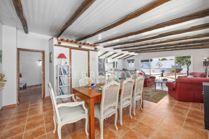 Image No.6-4 Bed Villa for sale