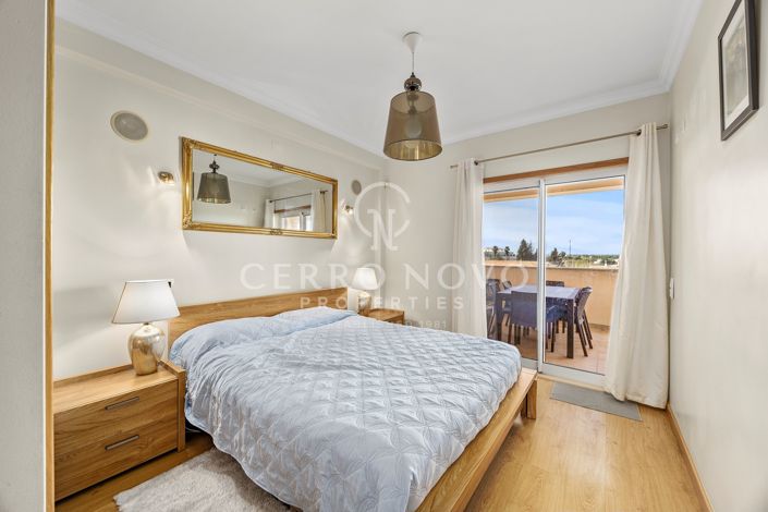 Image No.10-2 Bed Apartment for sale
