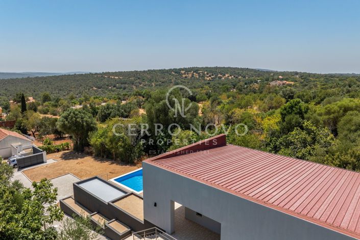 Image No.24-3 Bed Villa for sale