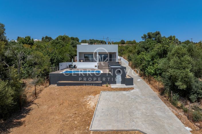 Image No.6-3 Bed Villa for sale