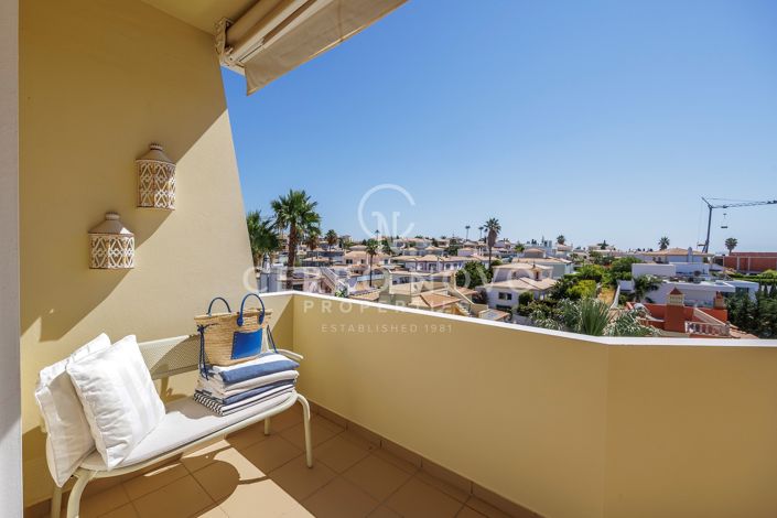 Image No.27-3 Bed Apartment for sale