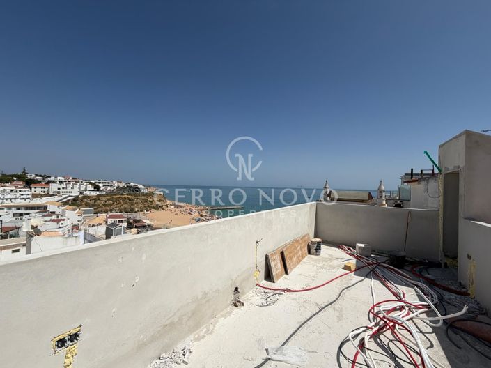 Image No.9-4 Bed Townhouse for sale
