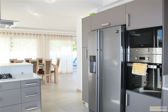 Image No.4-4 Bed House for sale