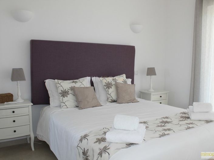 Image No.9-4 Bed House for sale