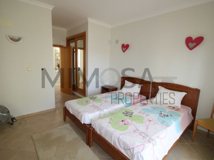 Image No.39-4 Bed House for sale