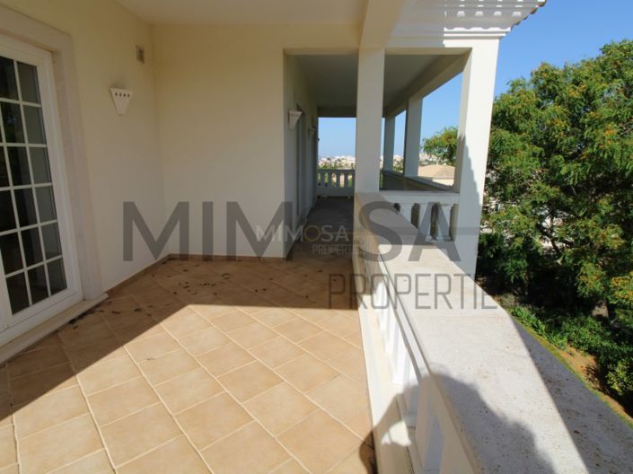Image No.48-4 Bed House for sale