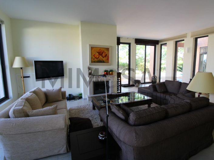 Image No.23-4 Bed House for sale