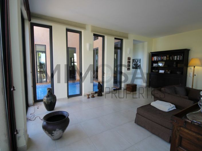 Image No.29-4 Bed House for sale