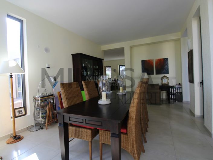 Image No.31-4 Bed House for sale