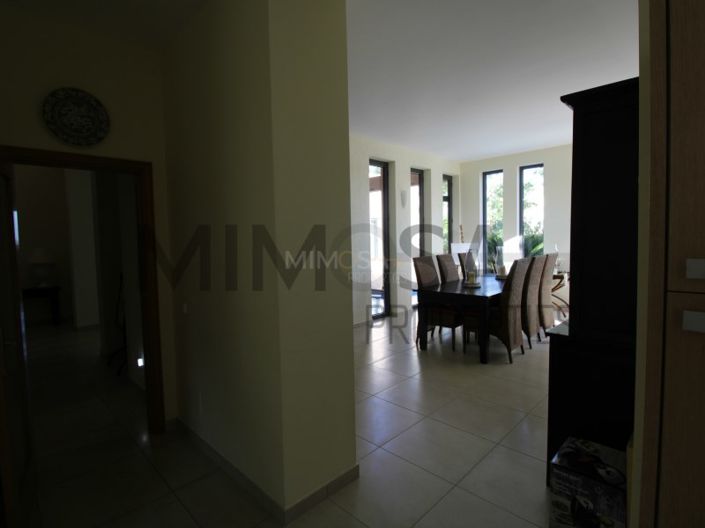 Image No.33-4 Bed House for sale