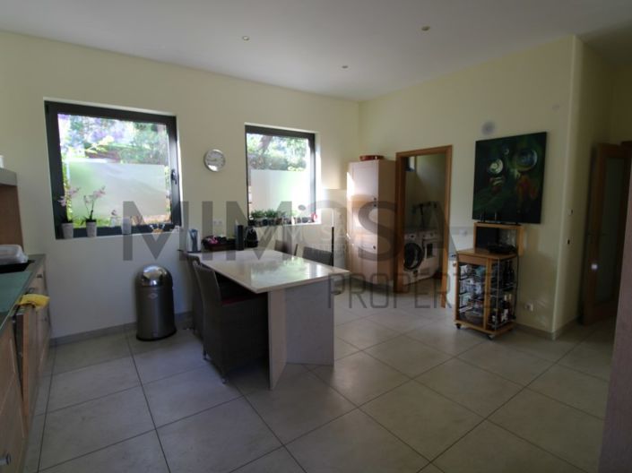 Image No.35-4 Bed House for sale