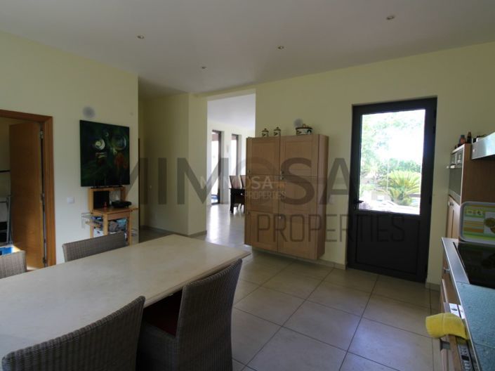 Image No.39-4 Bed House for sale