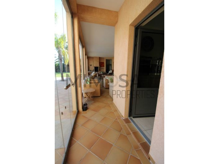 Image No.43-4 Bed House for sale