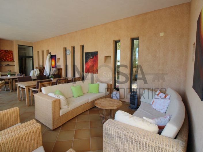Image No.45-4 Bed House for sale