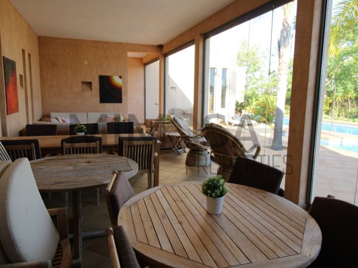 Image No.47-4 Bed House for sale