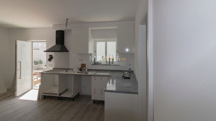 Image No.12-Appartement de 2 chambres à vendre à Luz