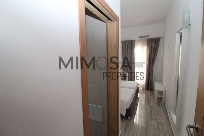 Image No.14-7 Bed House for sale