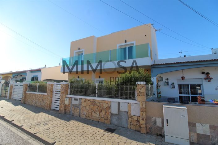 Image No.3-7 Bed House for sale
