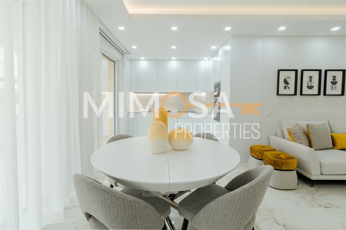 Image No.10-2 Bed Flat for sale