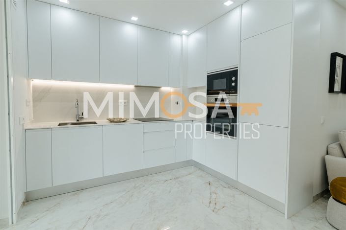 Image No.11-2 Bed Flat for sale