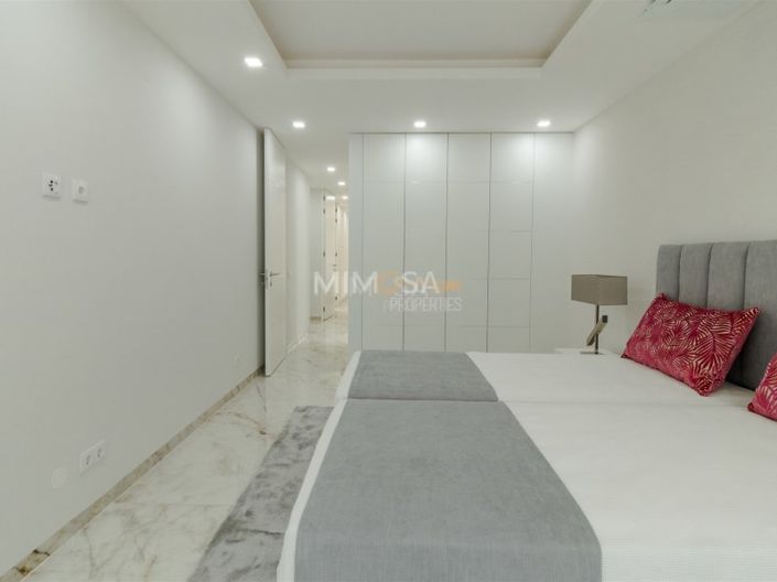 Image No.17-2 Bed Apartment for sale