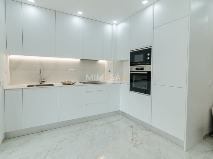 Image No.18-2 Bed Apartment for sale