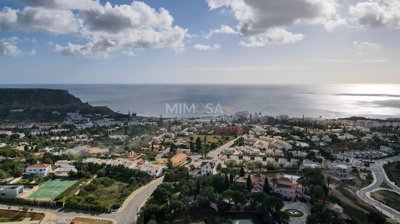 d996b331-553f-4703-bb52-15f5dd589e4d