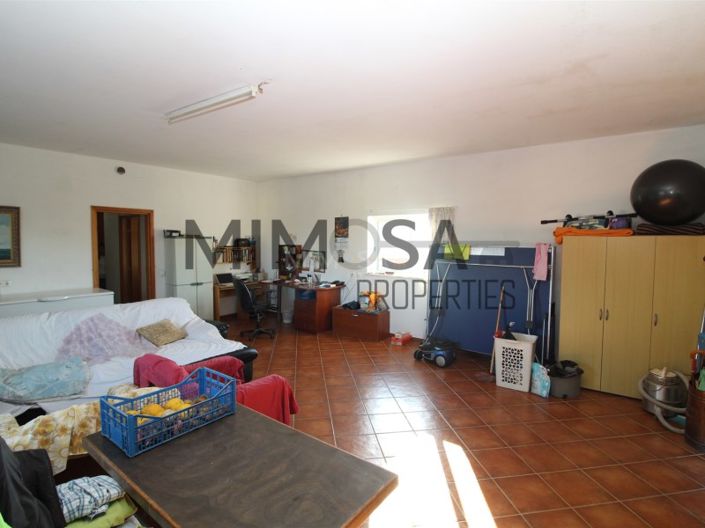 Image No.10-3 Bed House for sale