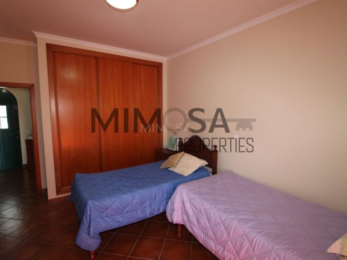 Image No.14-3 Bed House for sale