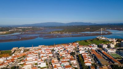 5fb85c50-7596-4cb0-9a2e-42f1e4e70f48