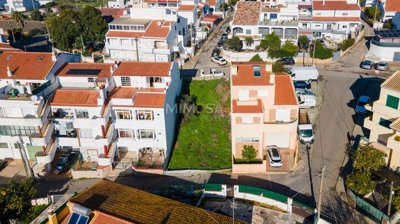 8f3819af-ca02-4d08-90b2-5e026136792c